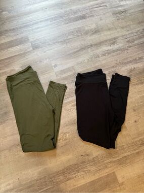 LuLaRoe Womens TC Leggings in Olive Green & Black